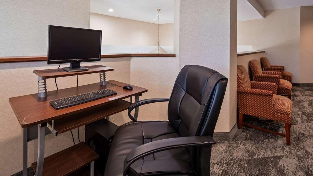 Charlevoix Inn & Suites Surestay Collection By Best Western Zařízení fotografie