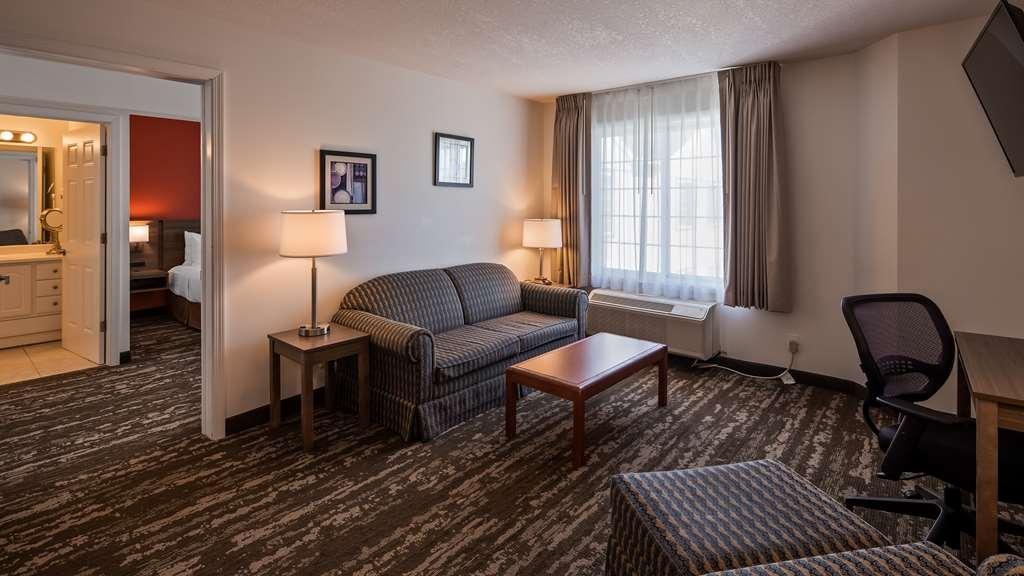 Charlevoix Inn & Suites Surestay Collection By Best Western Pokoj fotografie